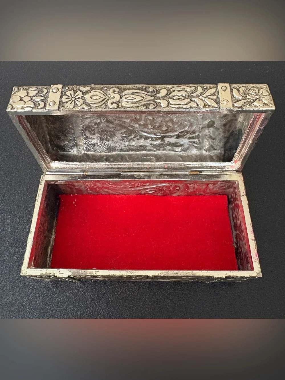 Decorative Silver-Tone Paisley Trinket Box with Red Interior